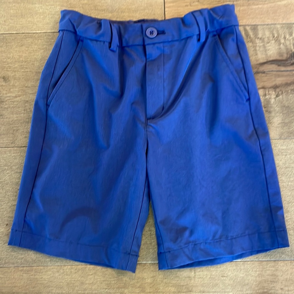 Vineyard, quick dry shorts. Never been worn.